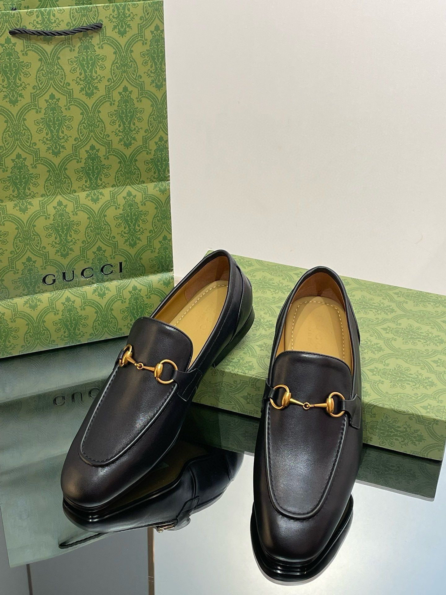 ua G*u*i moccasins and loafers for men
