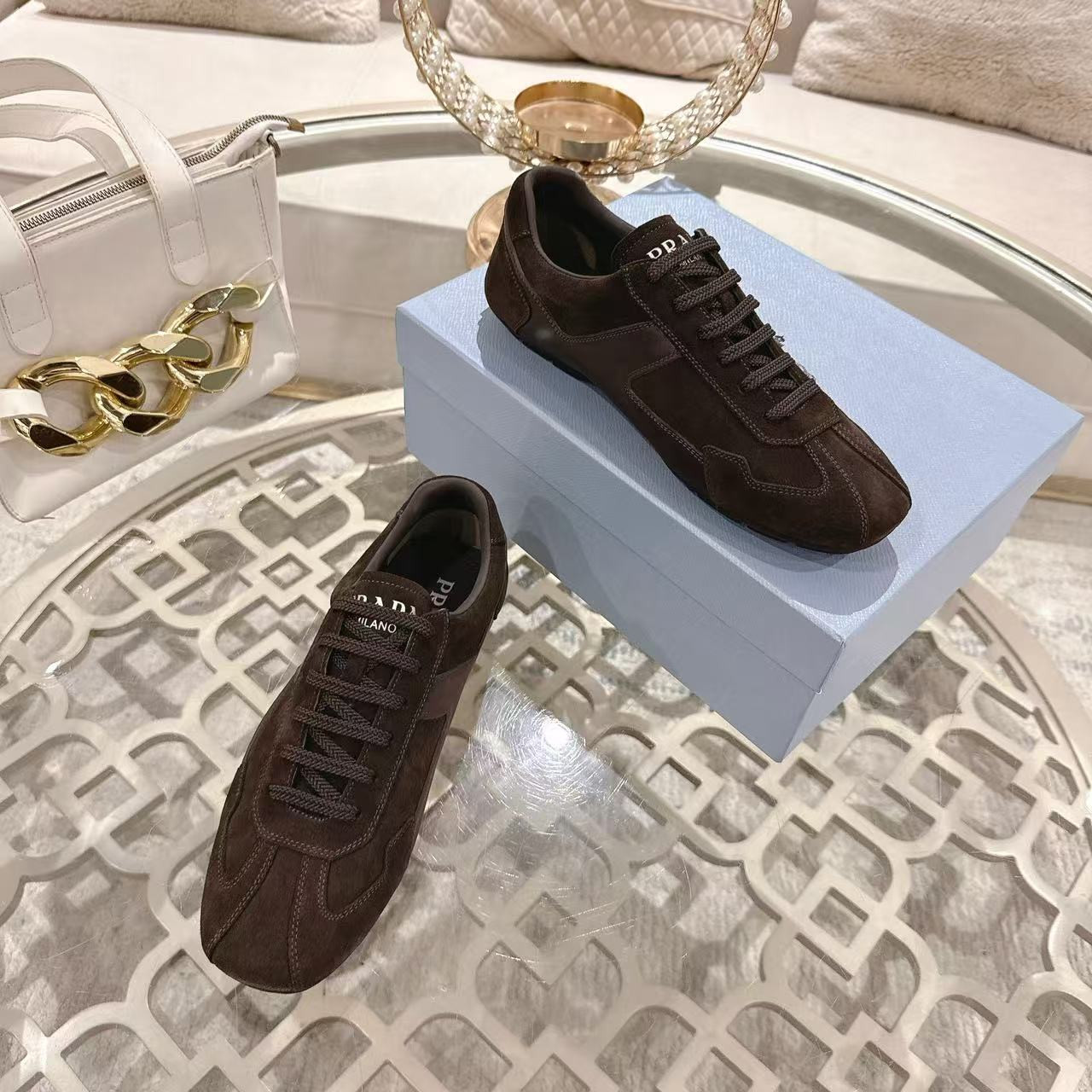 ua Pra*a sneakers
