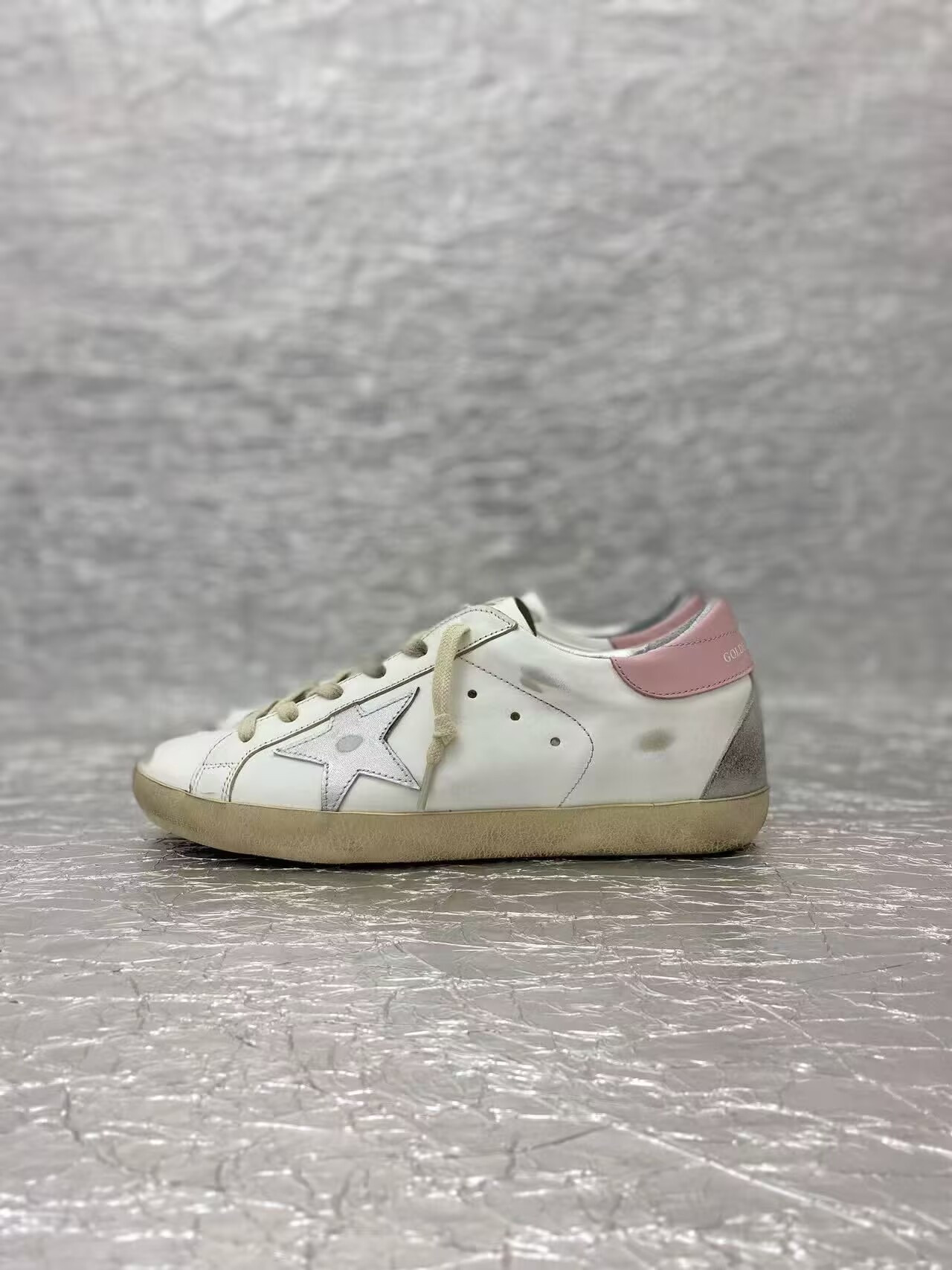 ua g01den G003e s*per-star sneaker