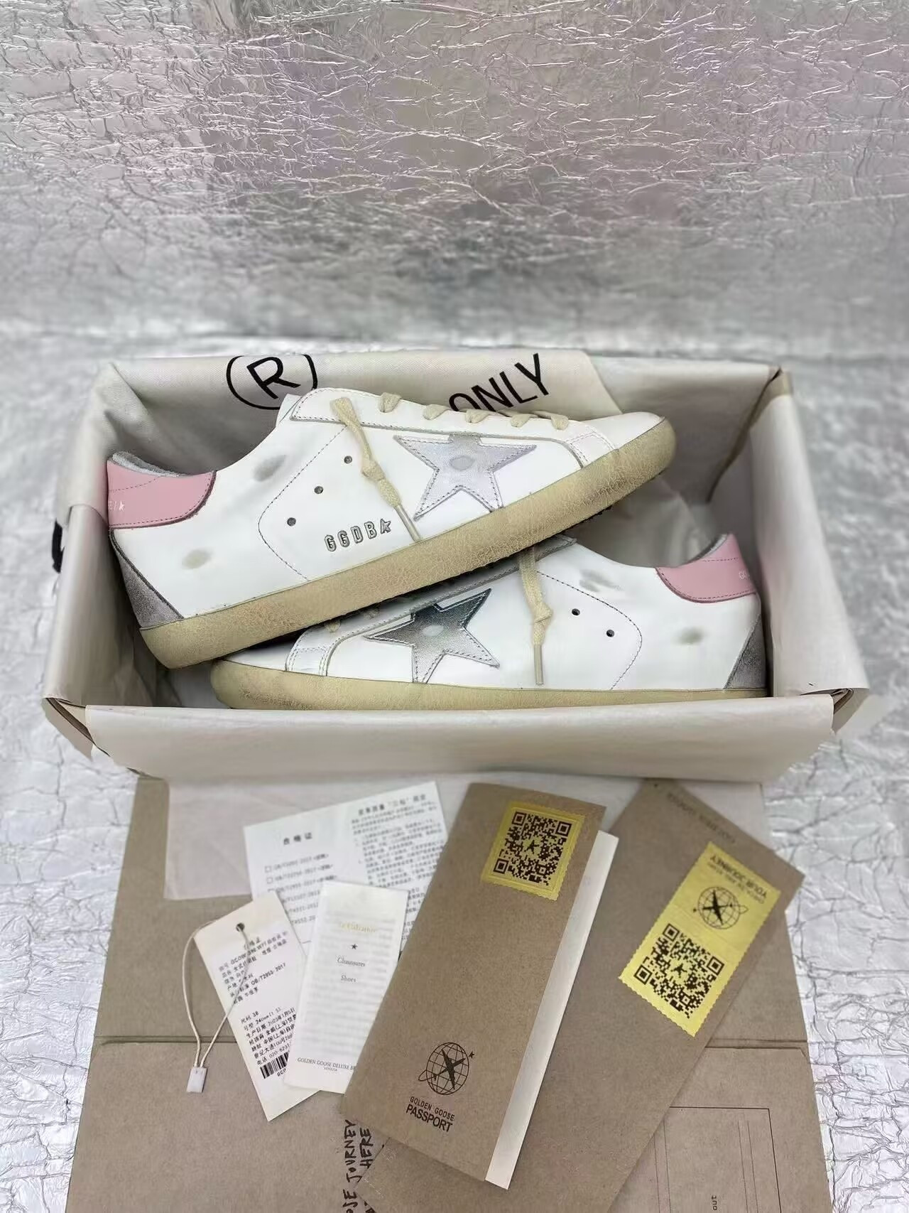 ua g01den G003e s*per-star sneaker