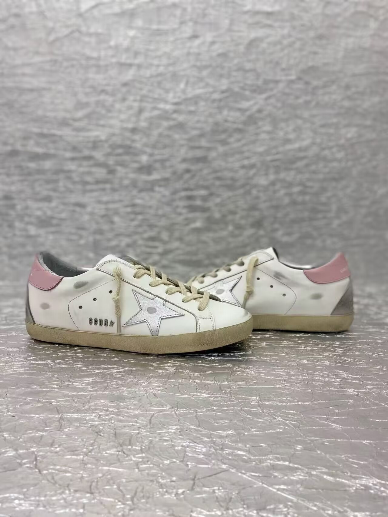 ua g01den G003e s*per-star sneaker