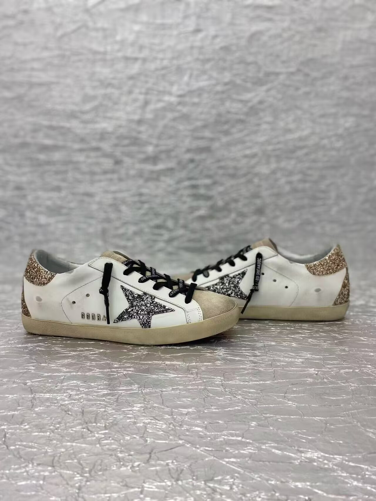 ua g01den G003e s*per-star sneaker
