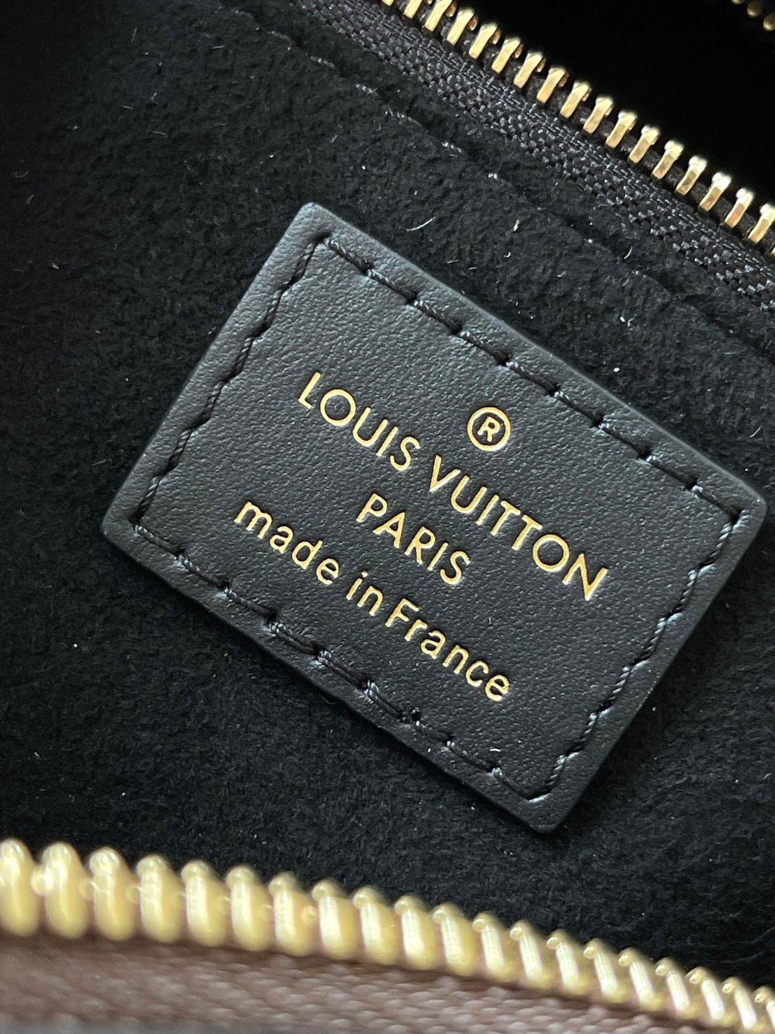 LV Petite Malle Souple  M45571 20x14x7.5CM