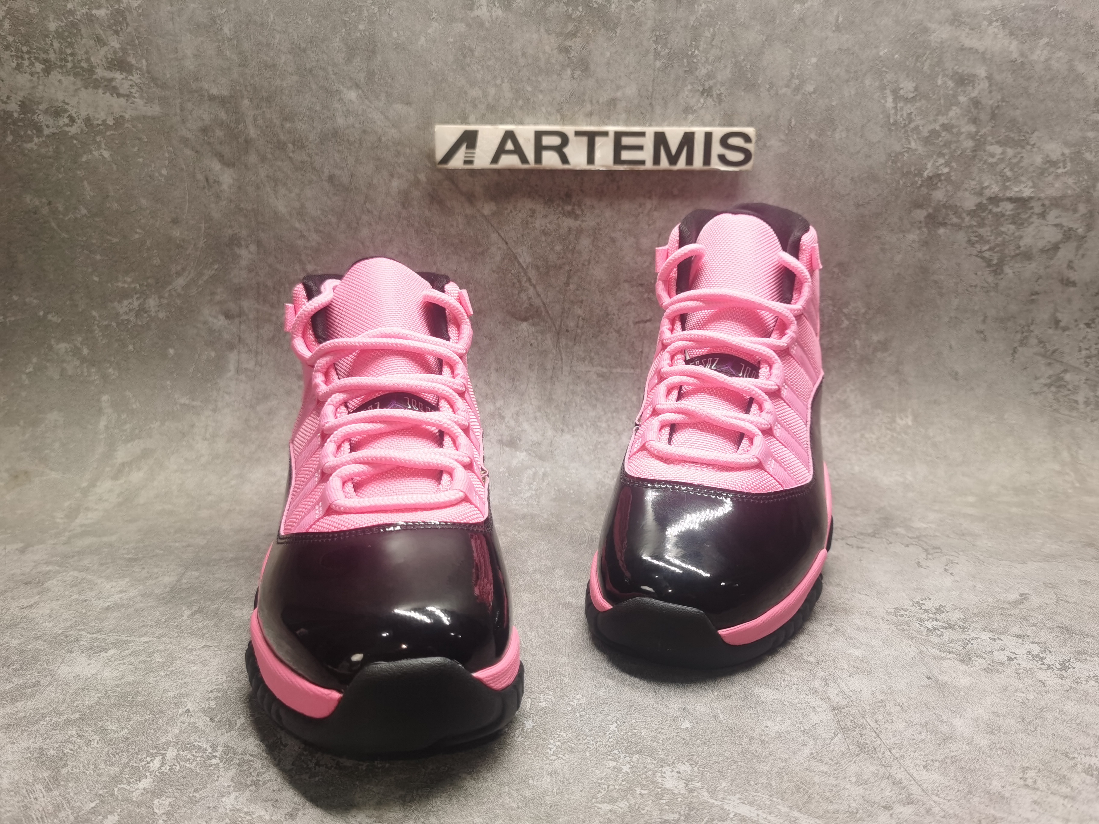 UA Jordan 11 Retro