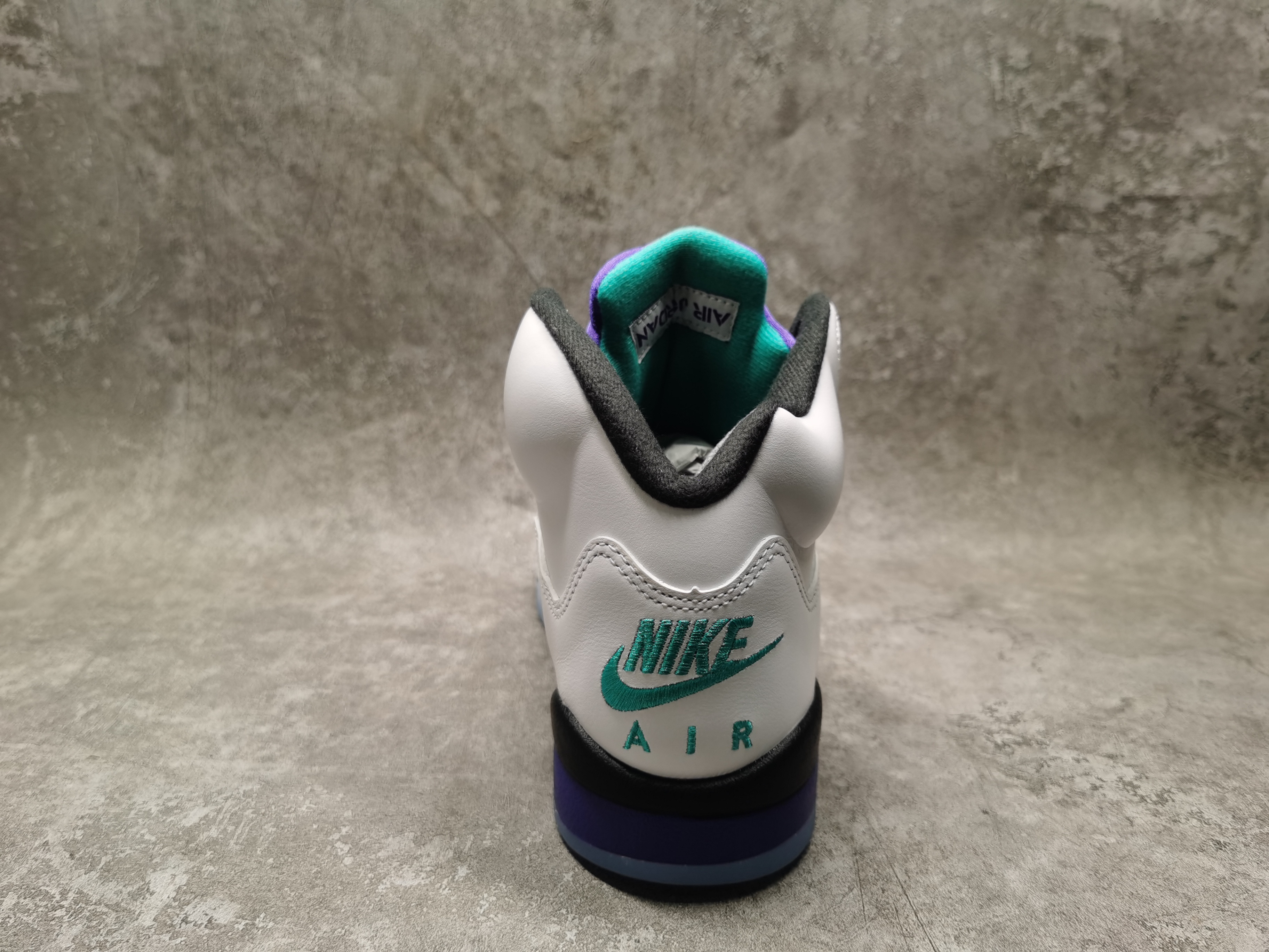 UA Jordan 5 Retro