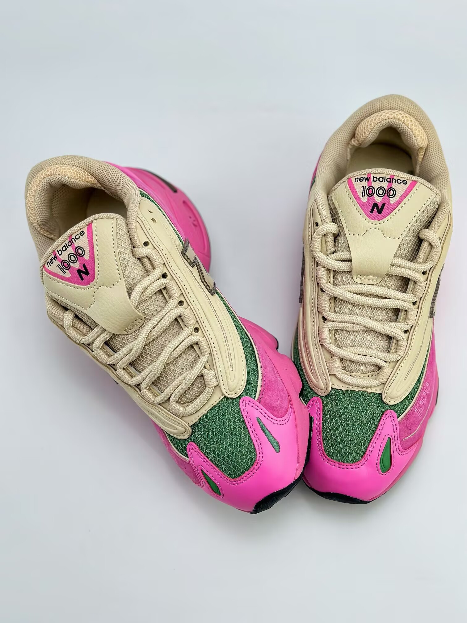 ua new Ba1an*e 1000 tan pink green