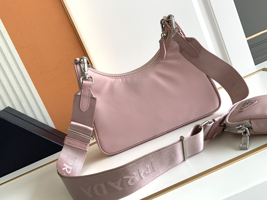 Pra*a re-edition 2005 re-nylon bag pink
