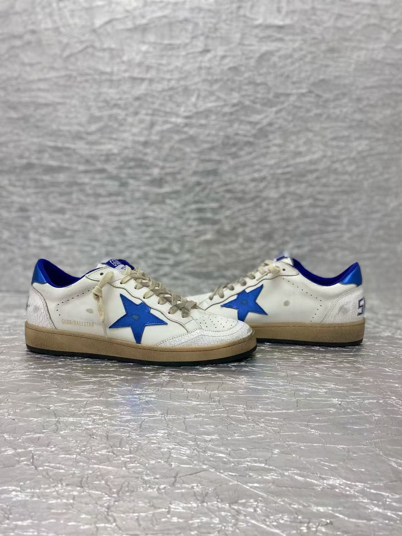ua g01den G003e s*per-star sneaker