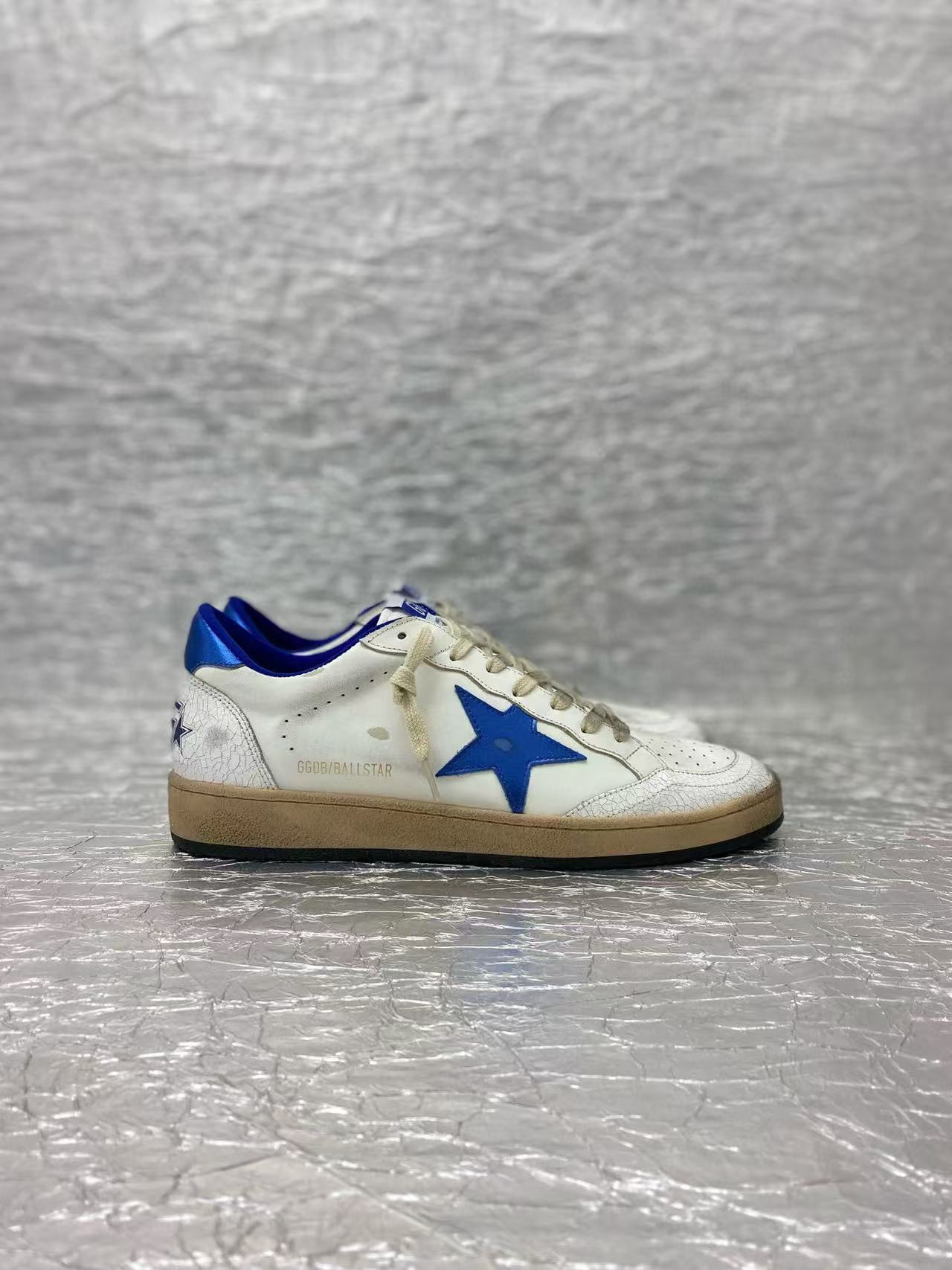 ua g01den G003e s*per-star sneaker