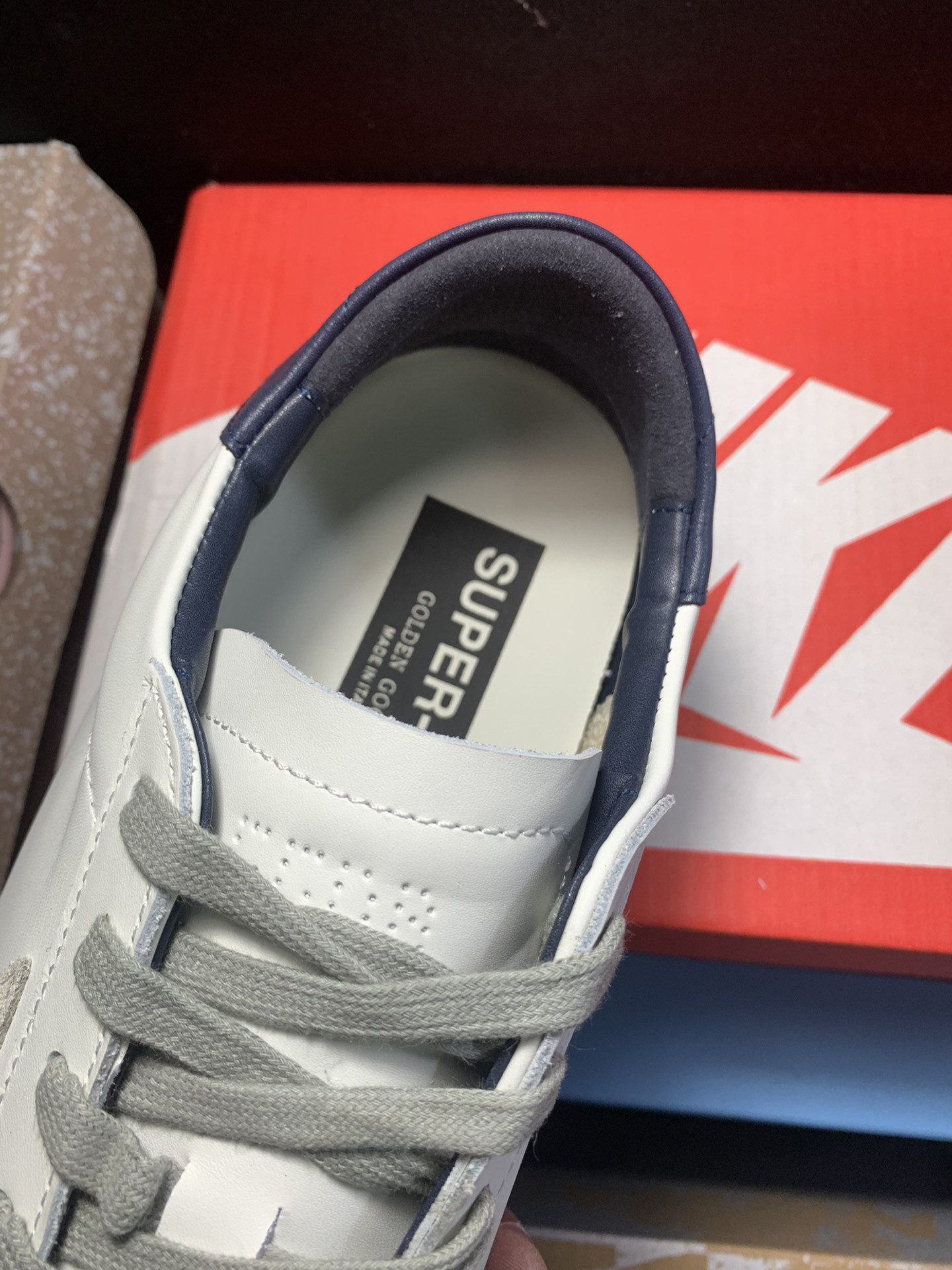 ua g01den G003e s*per-star sneaker
