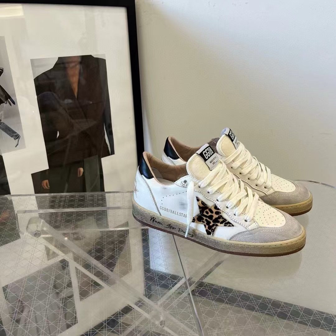 ua g01den G003e s*per-star sneaker