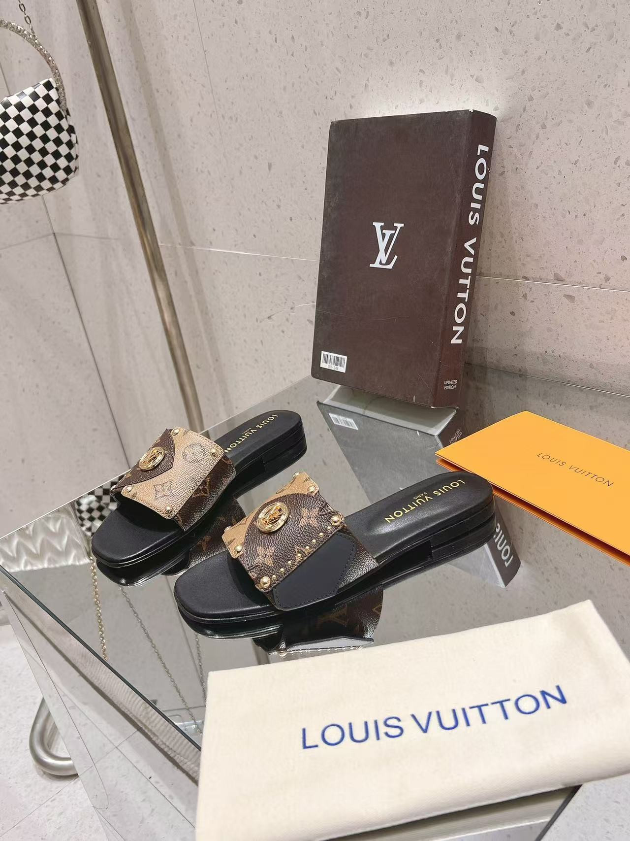 UA LV Mule