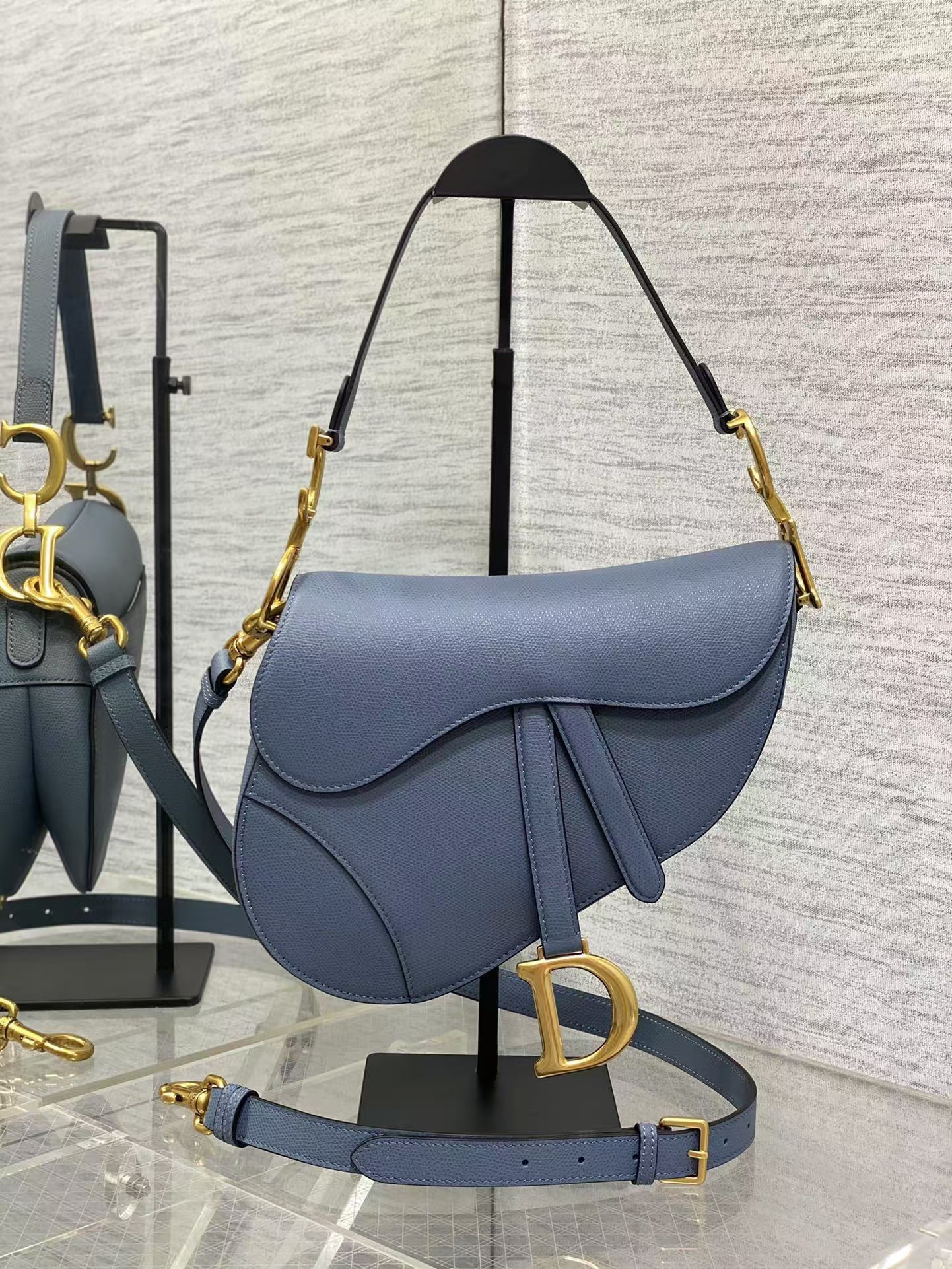 D*or saddle bag calfskin 25.5x20x6.5cm