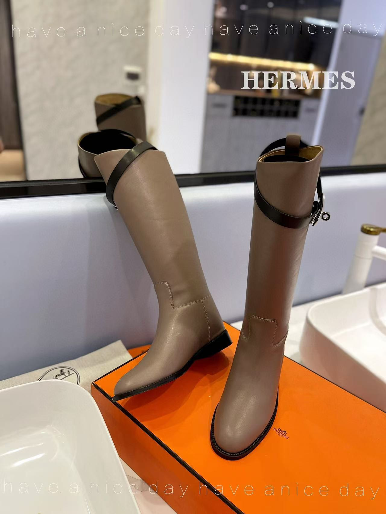 ua H**me5 jumping boots