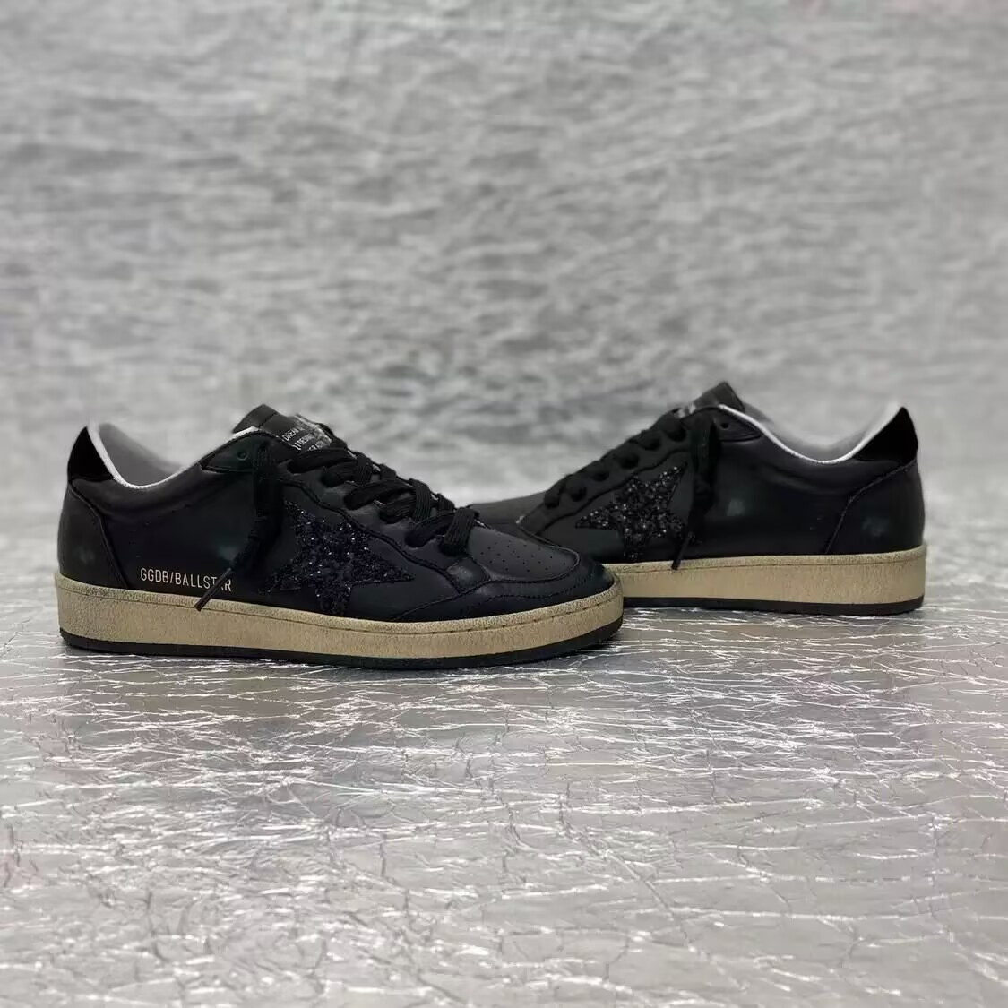 ua g01den g003e ball star in black (cusT0mized, no exchanging ,no returning)