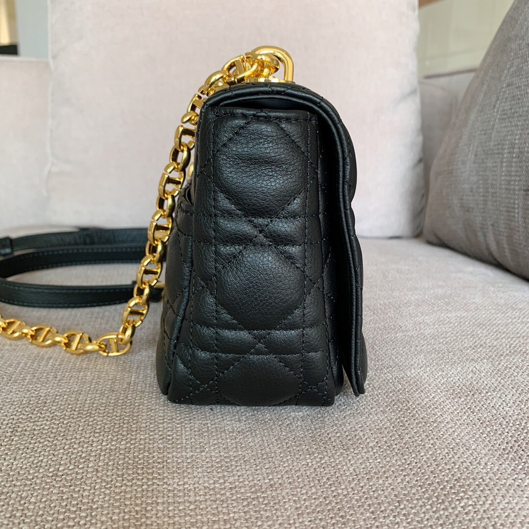 small D*or caro bag