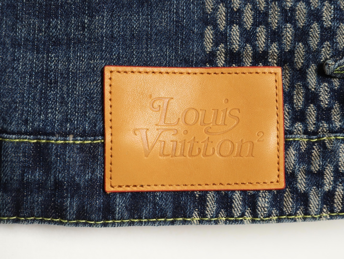 l0*is v*t0n De*1m jacket