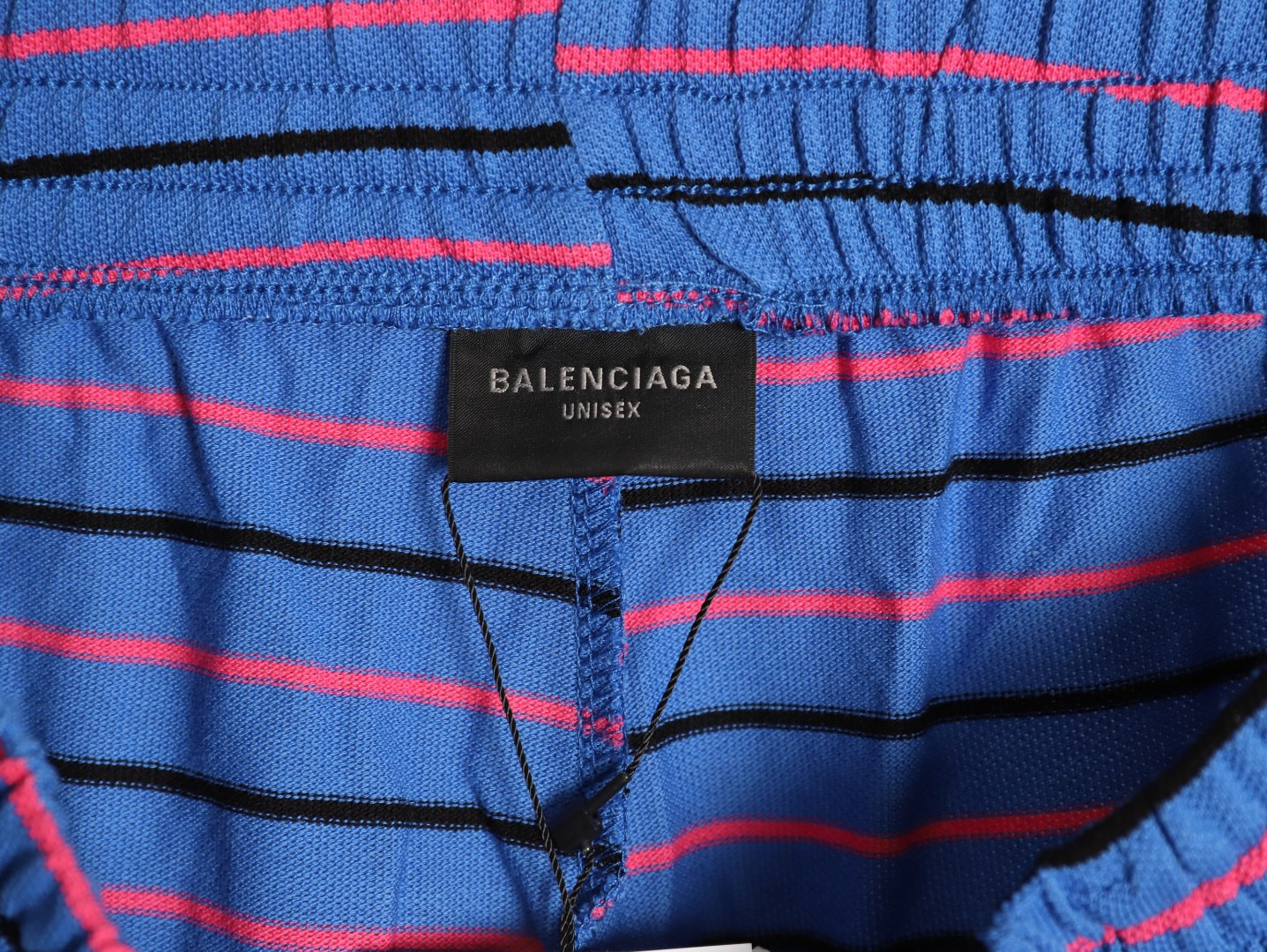 Ba*len*cia*ga shorts