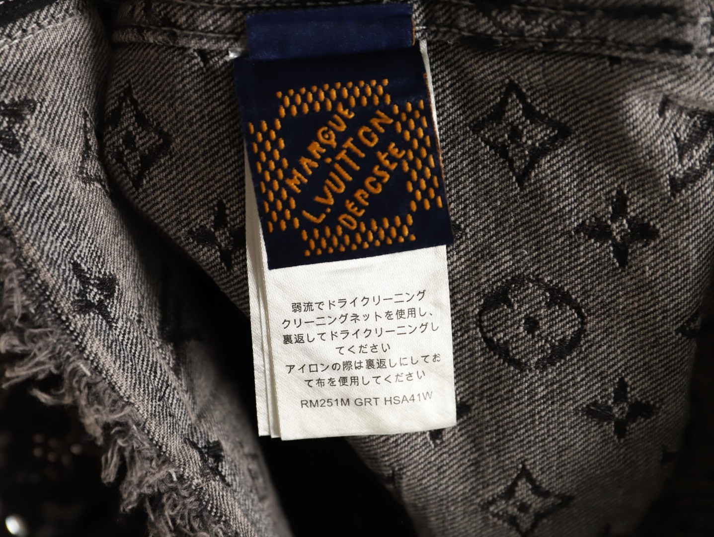 l0*is v*t0n lv De*1m jacket