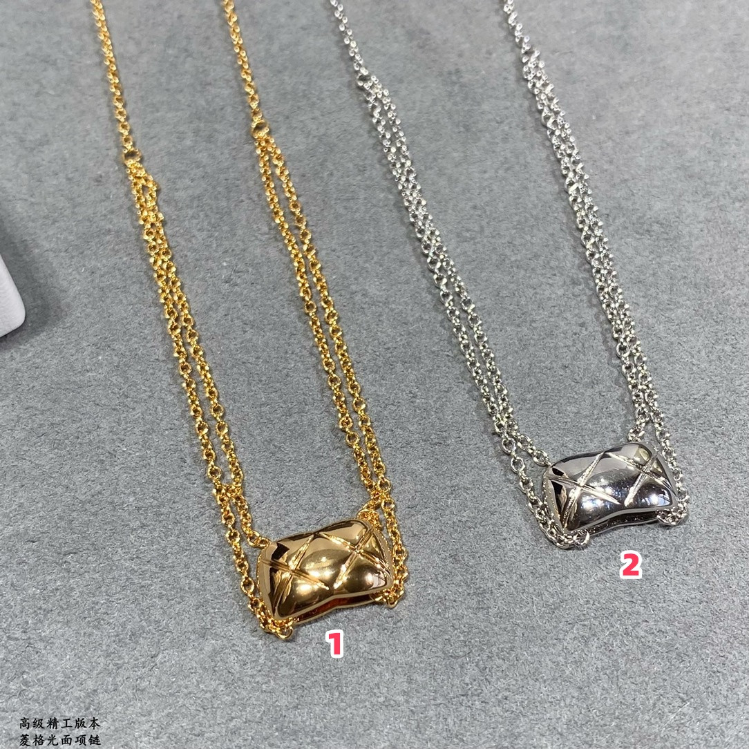 ch*el carved Di*m*nd polished necklace