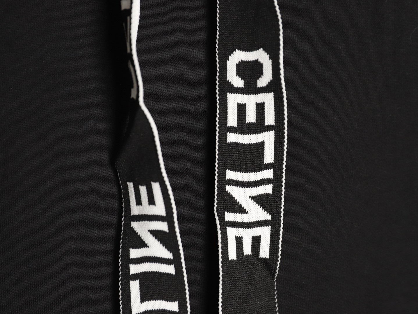 Ce**e hoodies suit