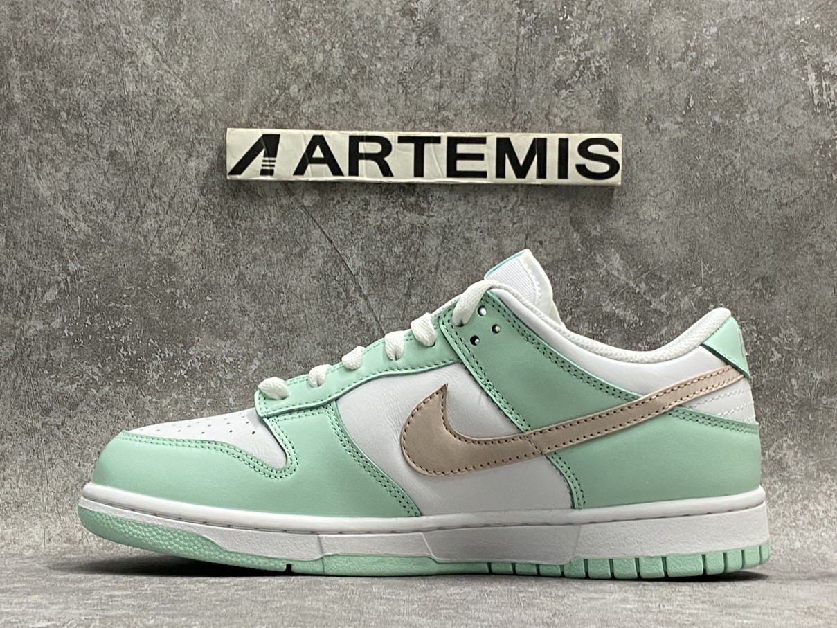 Nike SB Dunk Low Turbo Green