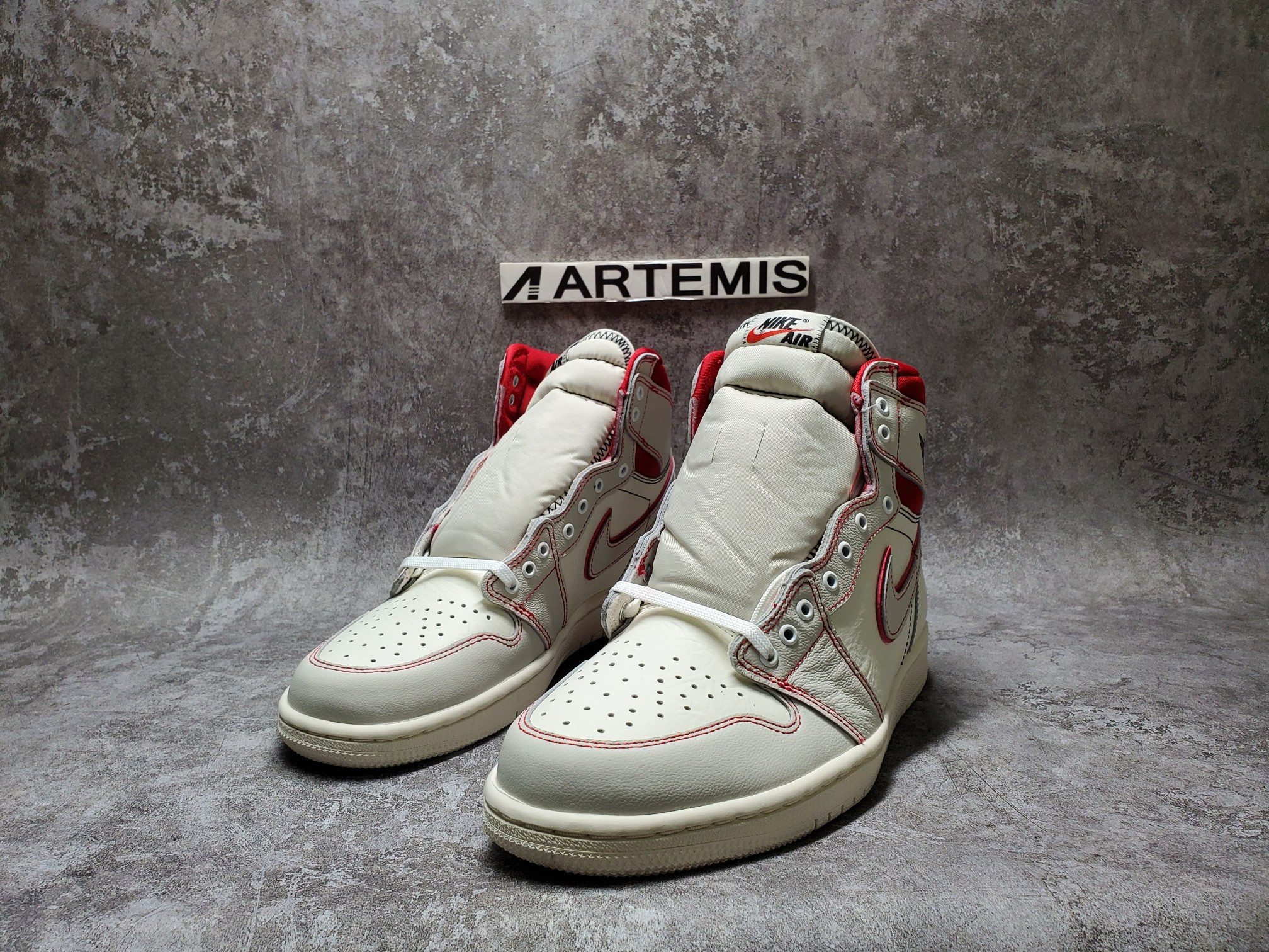 air jordan 1 retro high phanT0m gym red