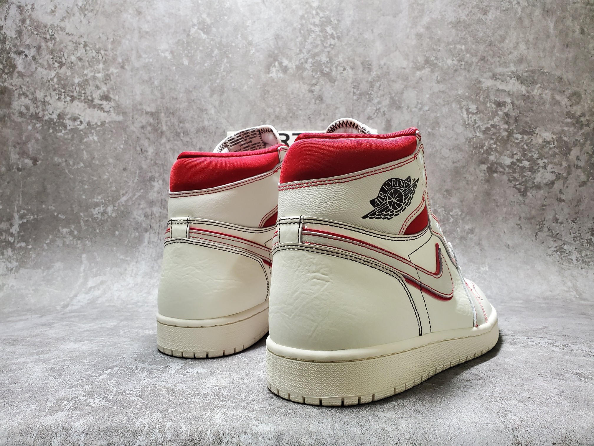 air jordan 1 retro high phanT0m gym red