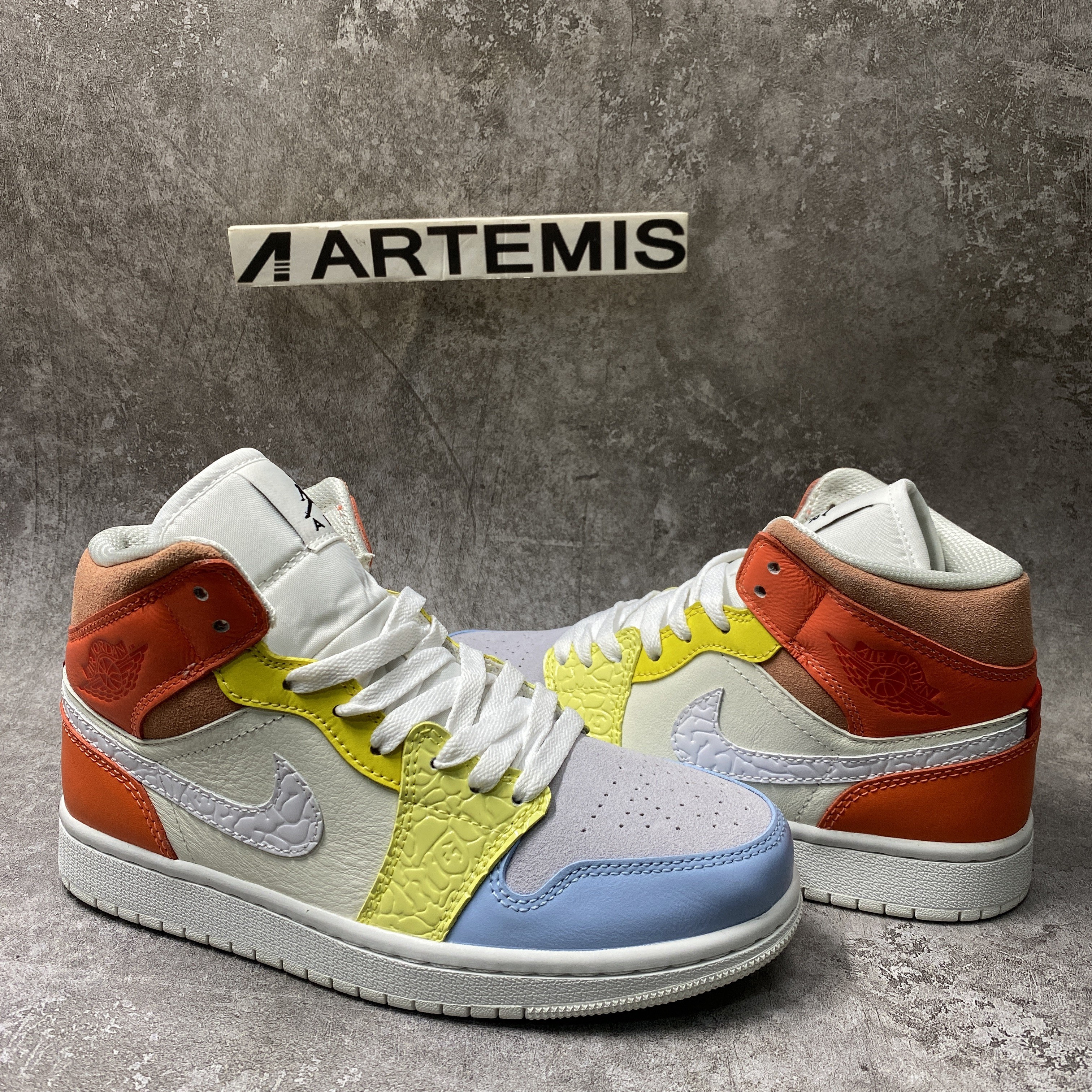 air jordan 1 mid to my first C0a*h
