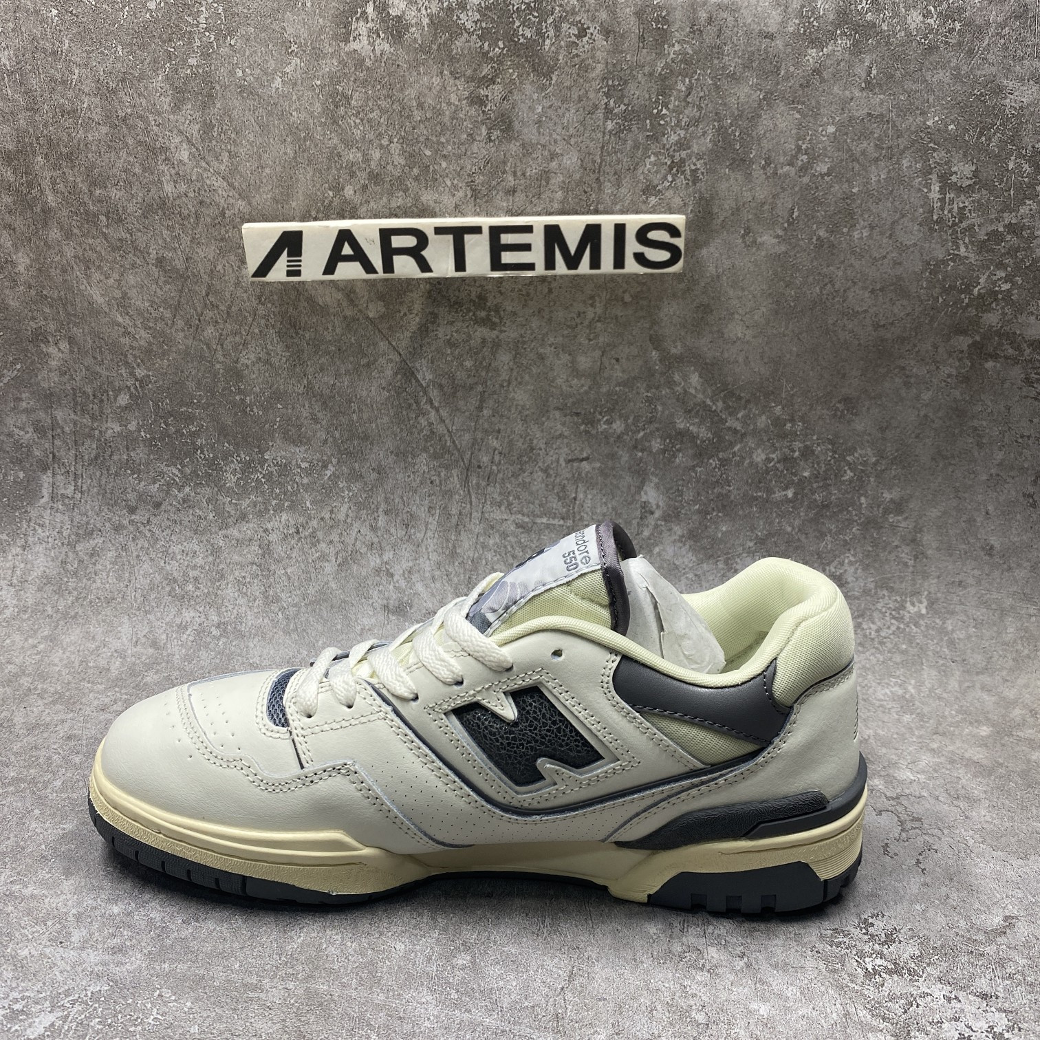 new Ba1an*e 550 aime leon dore white grey