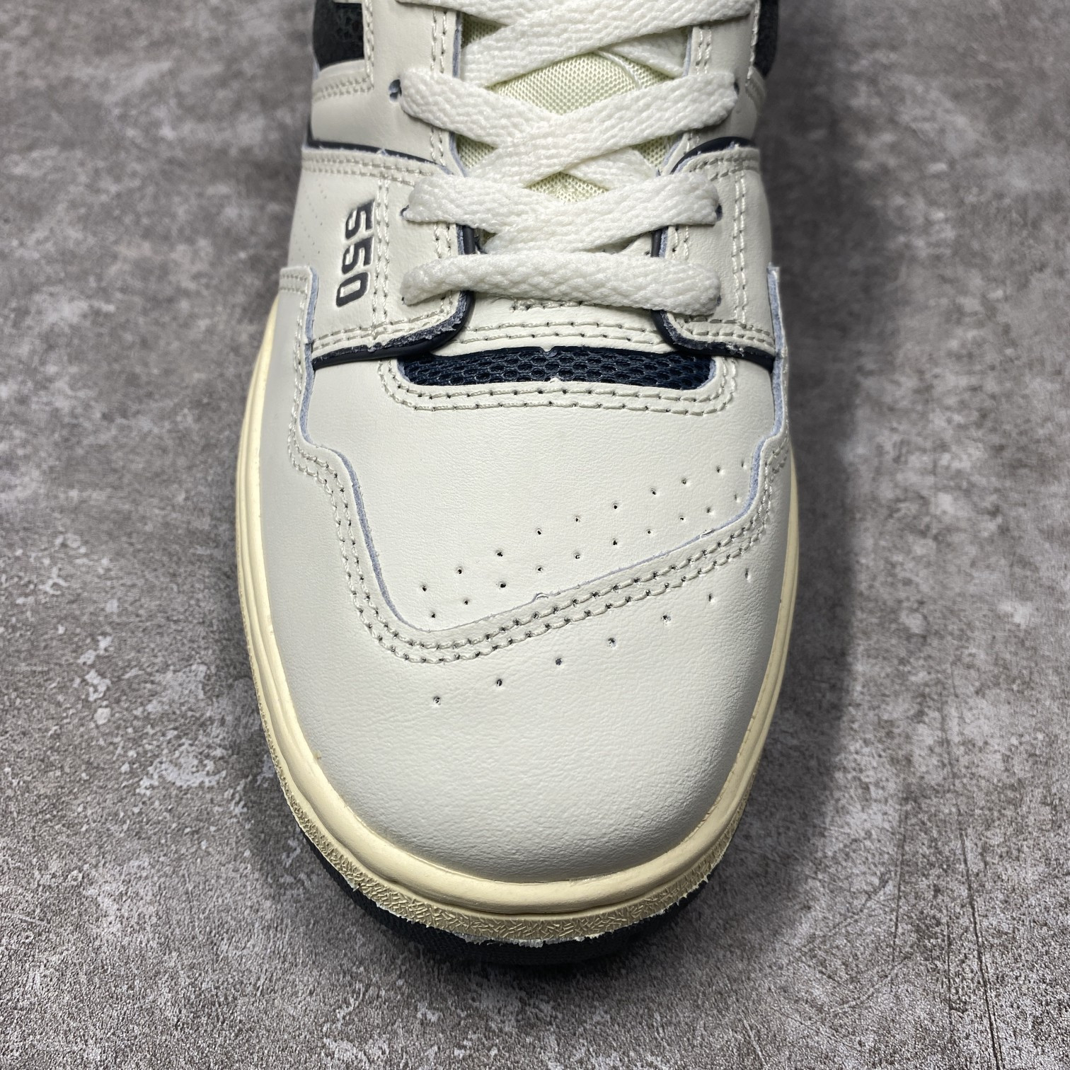 new Ba1an*e 550 aime leon dore white grey