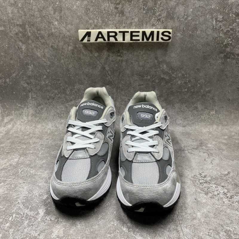 new Ba1an*e 992 grey