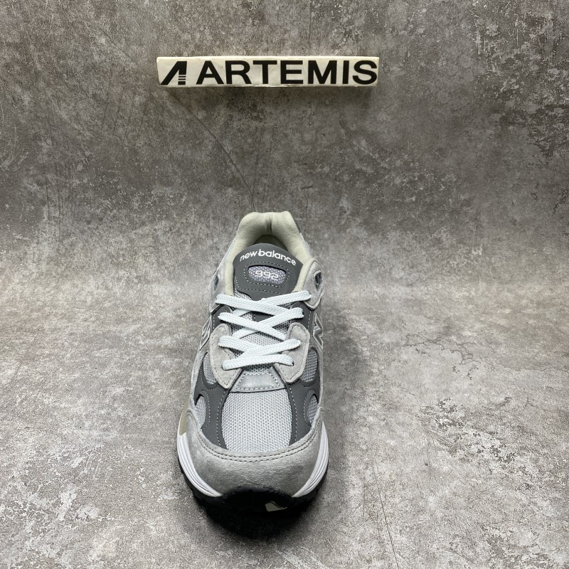 new Ba1an*e 992 grey