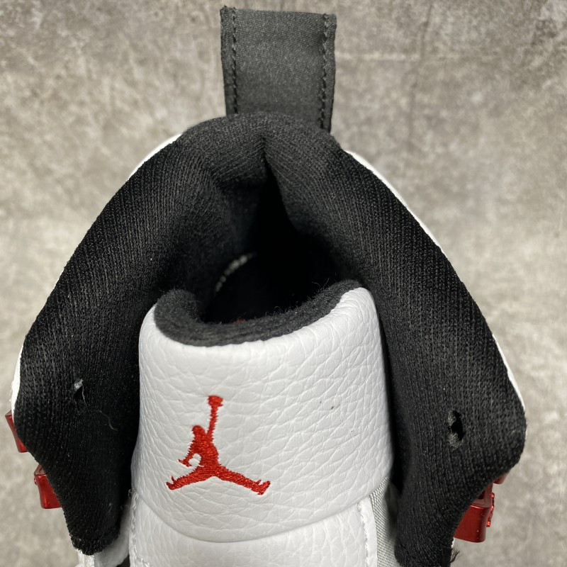 Air Jordan 12 Retro
