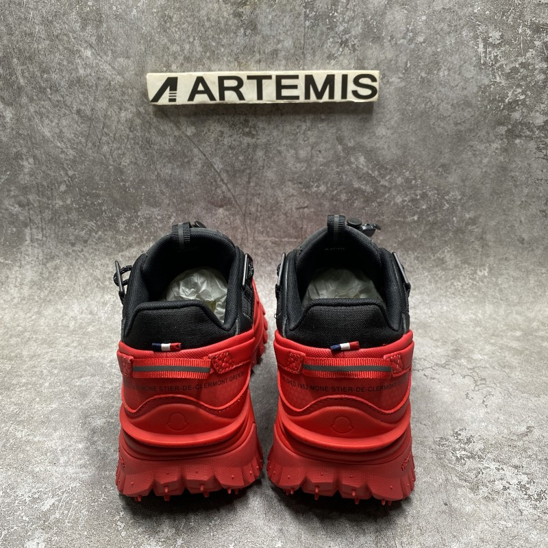 M0nc1er trailgrip gore-tex black red