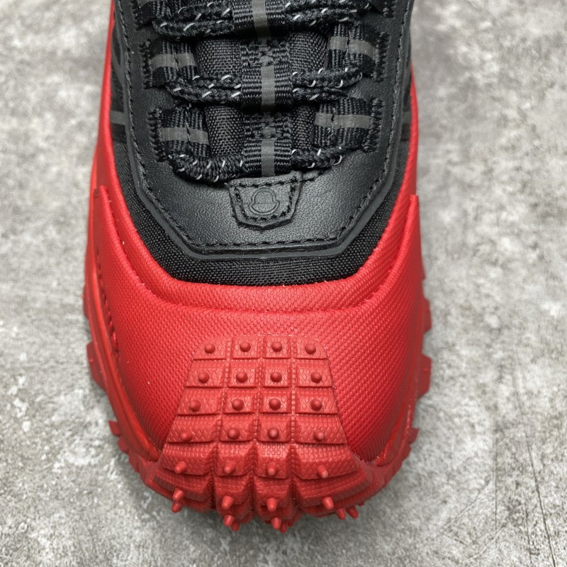 M0nc1er trailgrip gore-tex black red
