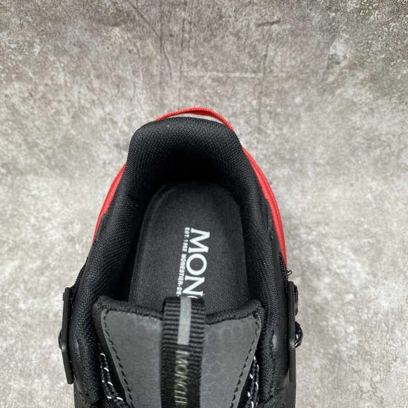 M0nc1er trailgrip gore-tex black red
