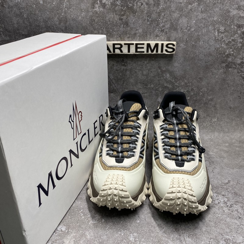 M0nc1er trailgrip beige white