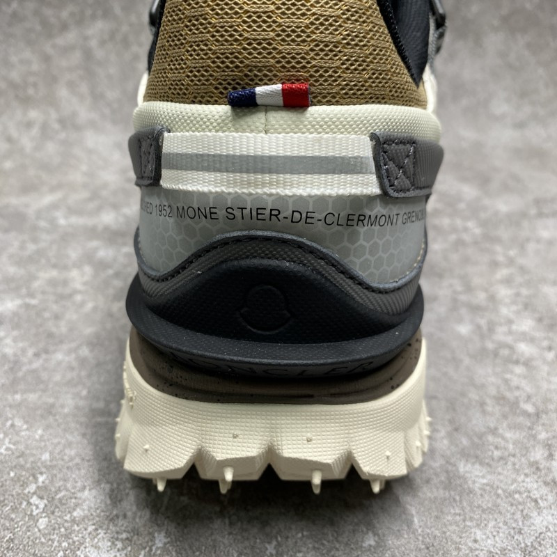 M0nc1er trailgrip beige white