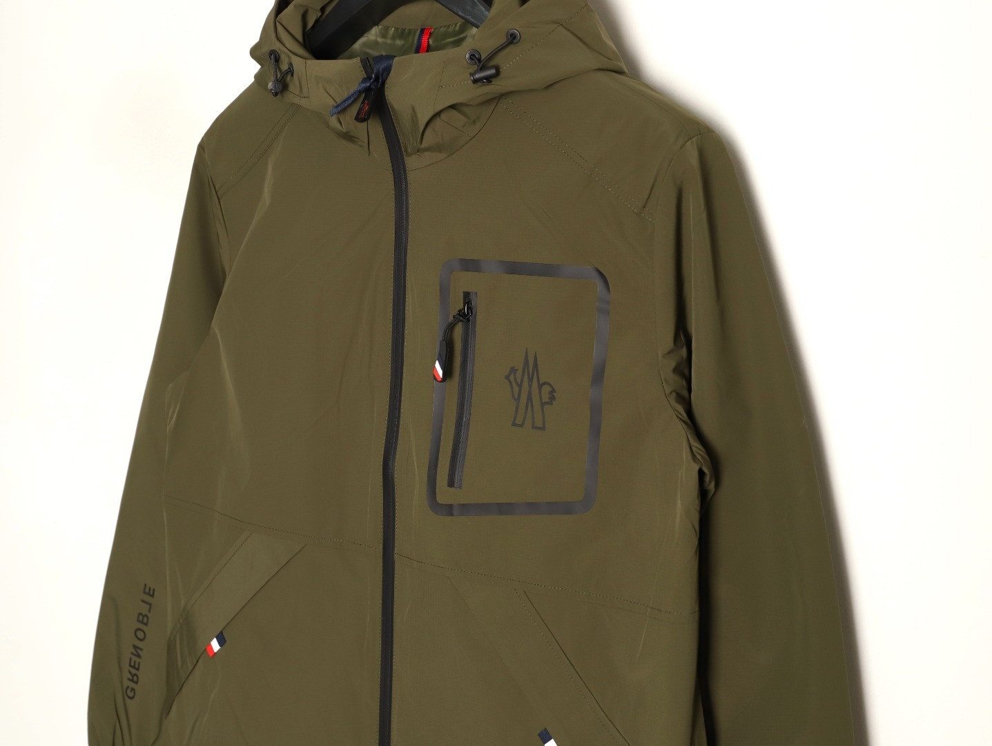 M0nc1er coats