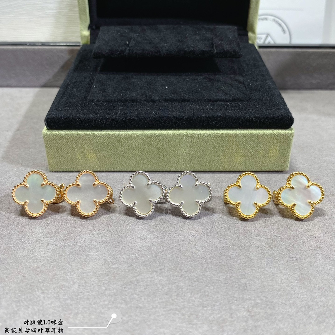 v*n cl*f & arpels preM1vm fritillaria four-leaf clover earrings