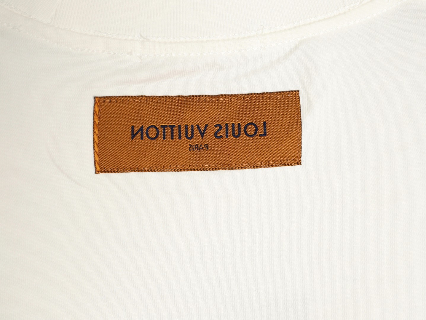 l0*is V*t0n 25fw long-sleeved t-shirt