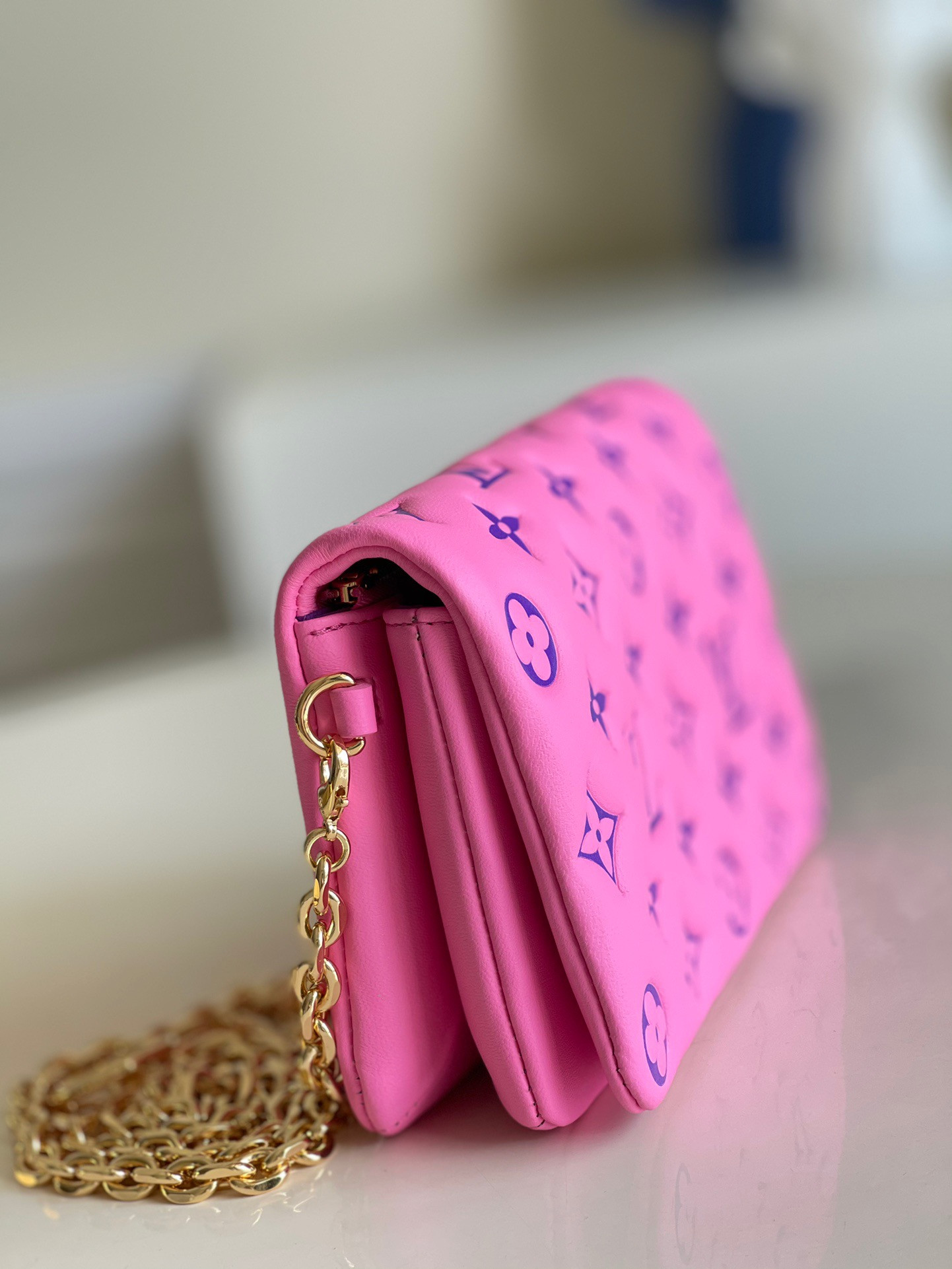 LV POCHETTE COUSSIN M80745