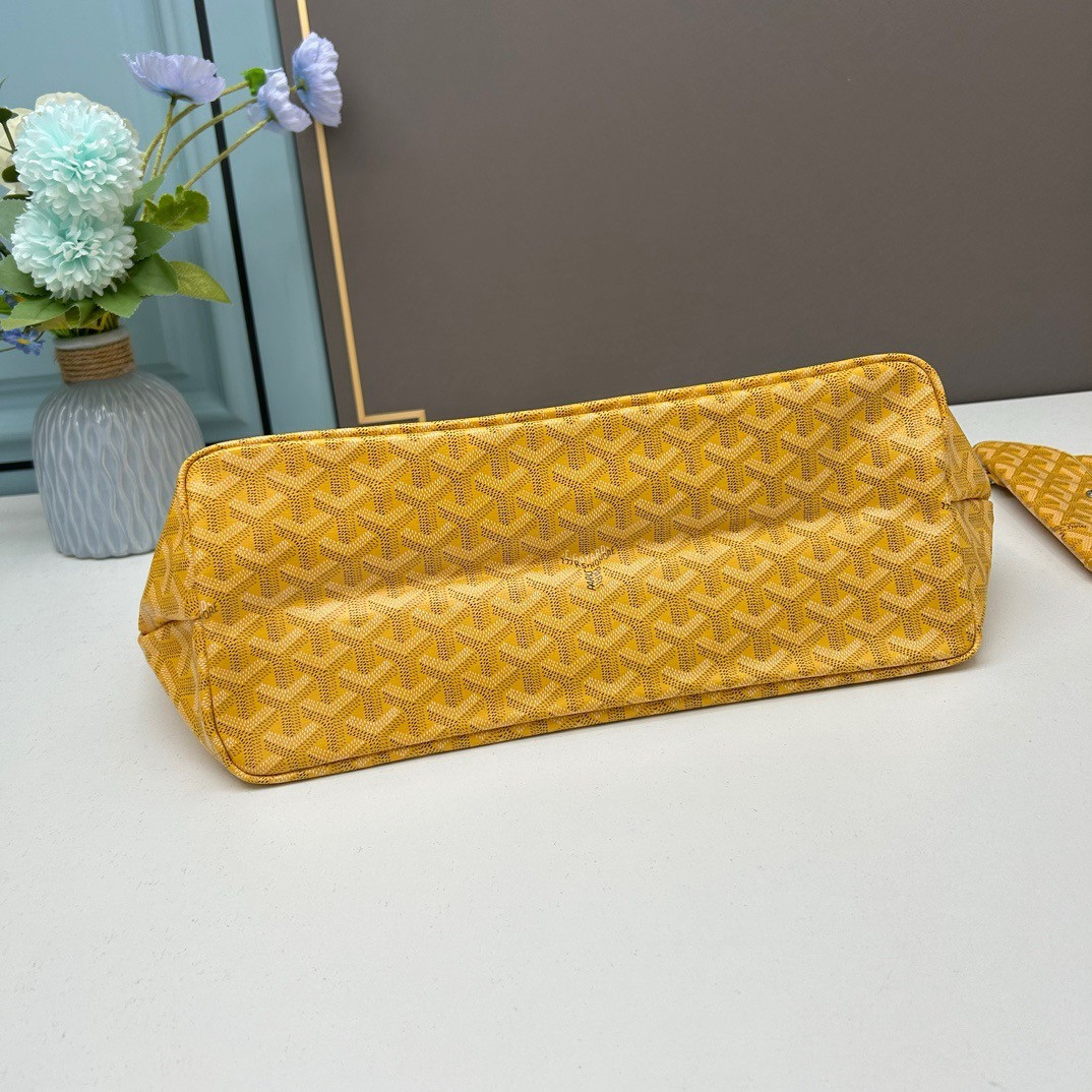 Go*ard small saint l0*is bag 28 cm x 15 cm x 34 cm