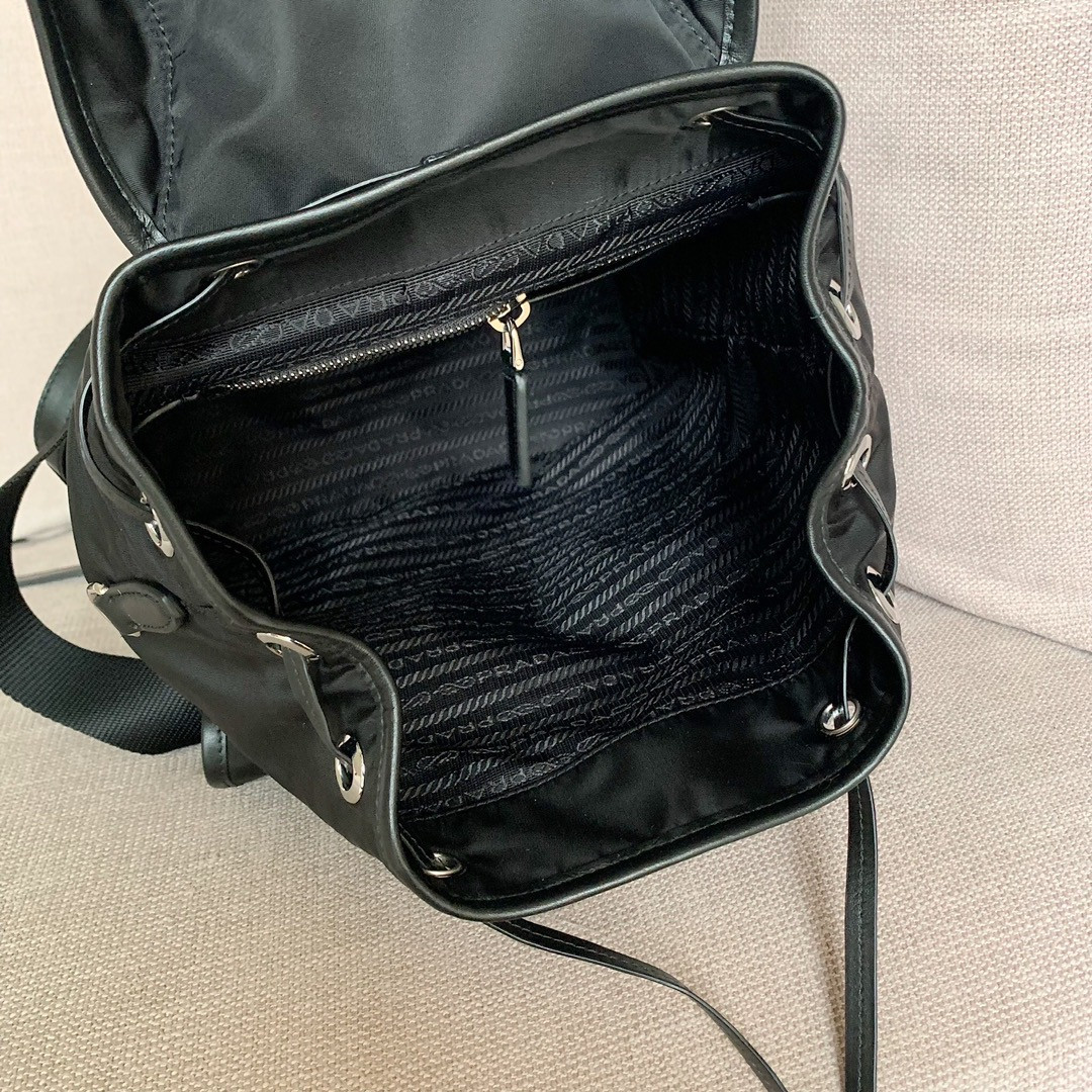 Pra*a nylon backpack small size