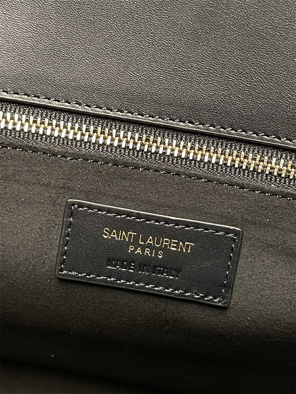 Y*L sac de jour small in shiny leather black