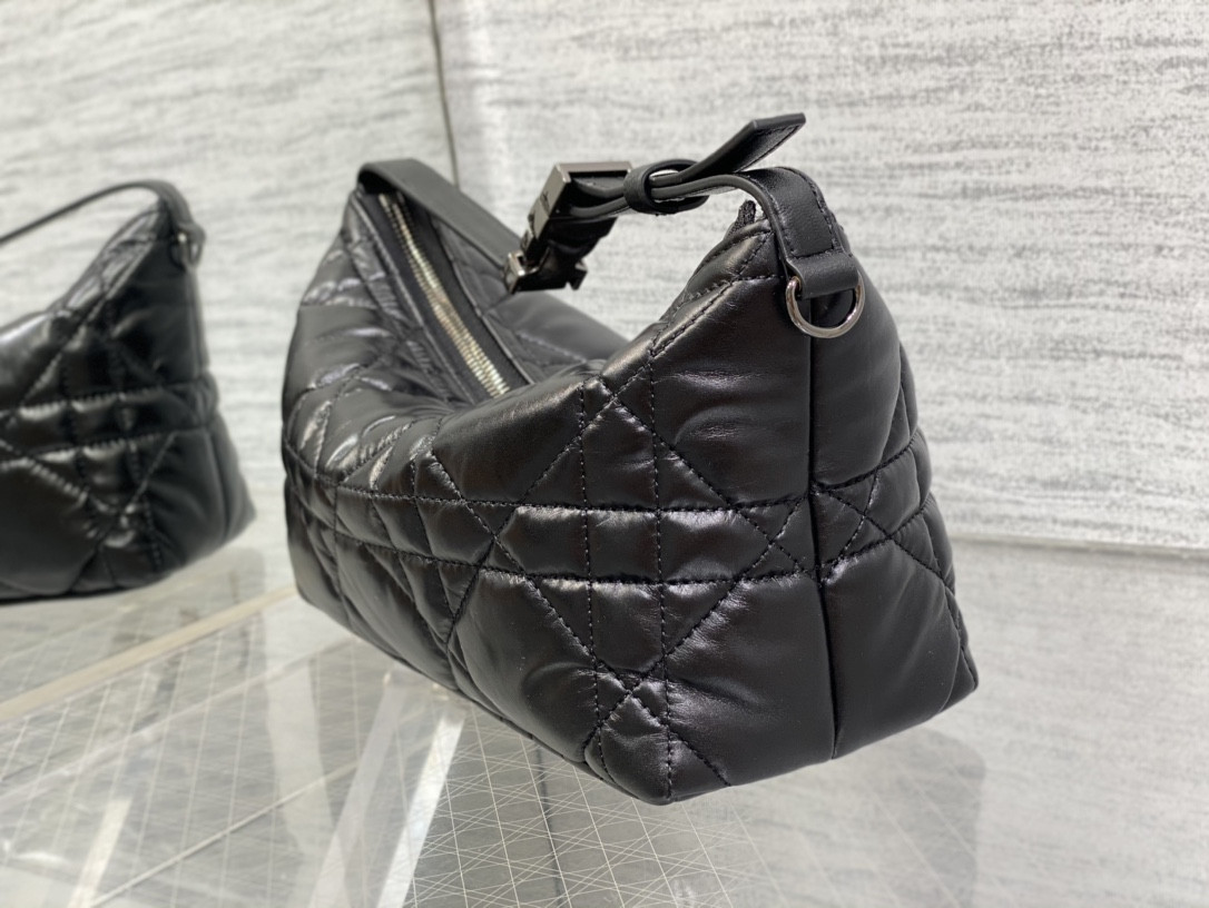 medium D*or travel nomad pouch black