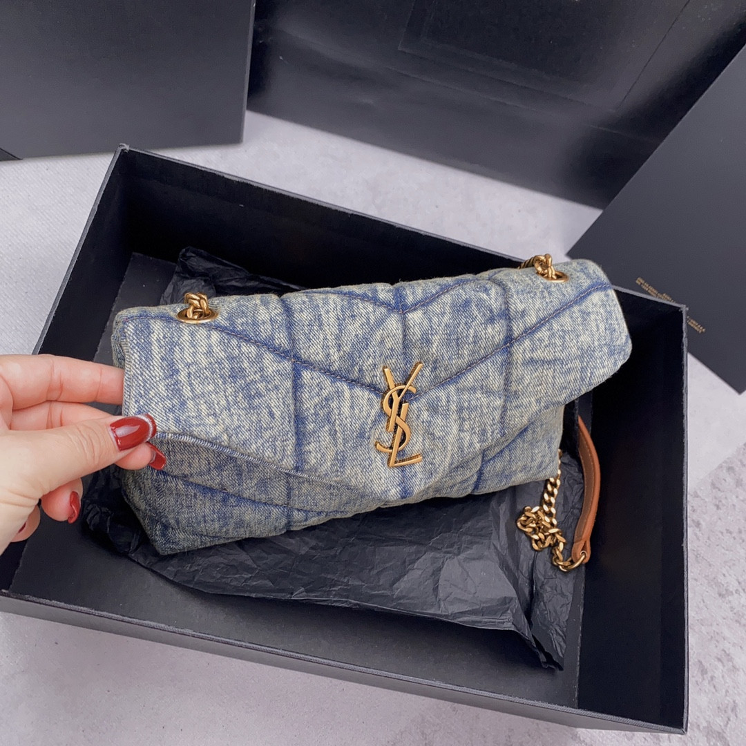 y*l puffer in suede and De*1m light blue 23 x 15.5 x 5.8 cm