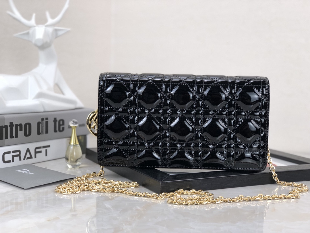 lady D*or pouch  black patent cannage calfskin 8.5 x 4.5 x 1 inches