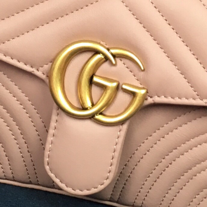 G*u*i gg marmont matelassÉ mini bag pink 8.5"w x 5"h x 2.5"d